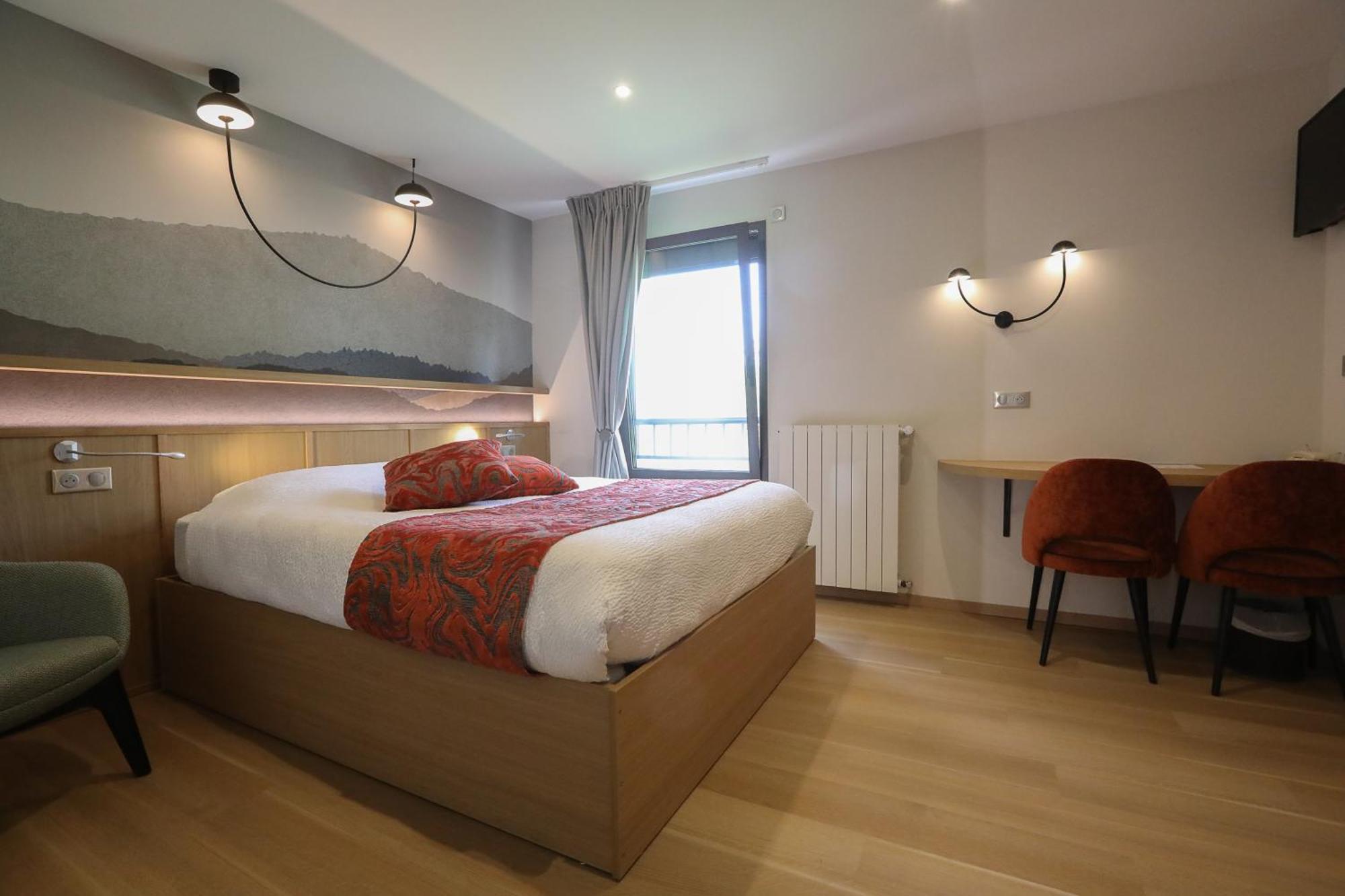 Logis Hotel Spa Restaurant Le Provence Lanarce ภายนอก รูปภาพ